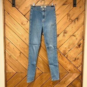 Topshop Blue High Rise Jeans. Stretchy Size 28
